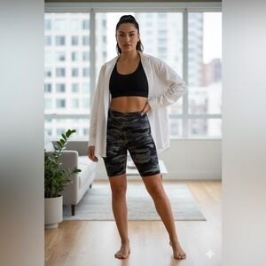 Luzette Women's Camouflage High-Waisted Shorts biker size O/S camo high waist